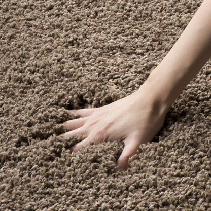 SAFAVIEH California Shag Collection Area Rug - 6'7" Square, Taupe, Non-Shedding & Easy to Clean, Ultra Plush Thick Pile, Ideal for Living Room, Bedroom, Dining Space (SG151-2424)