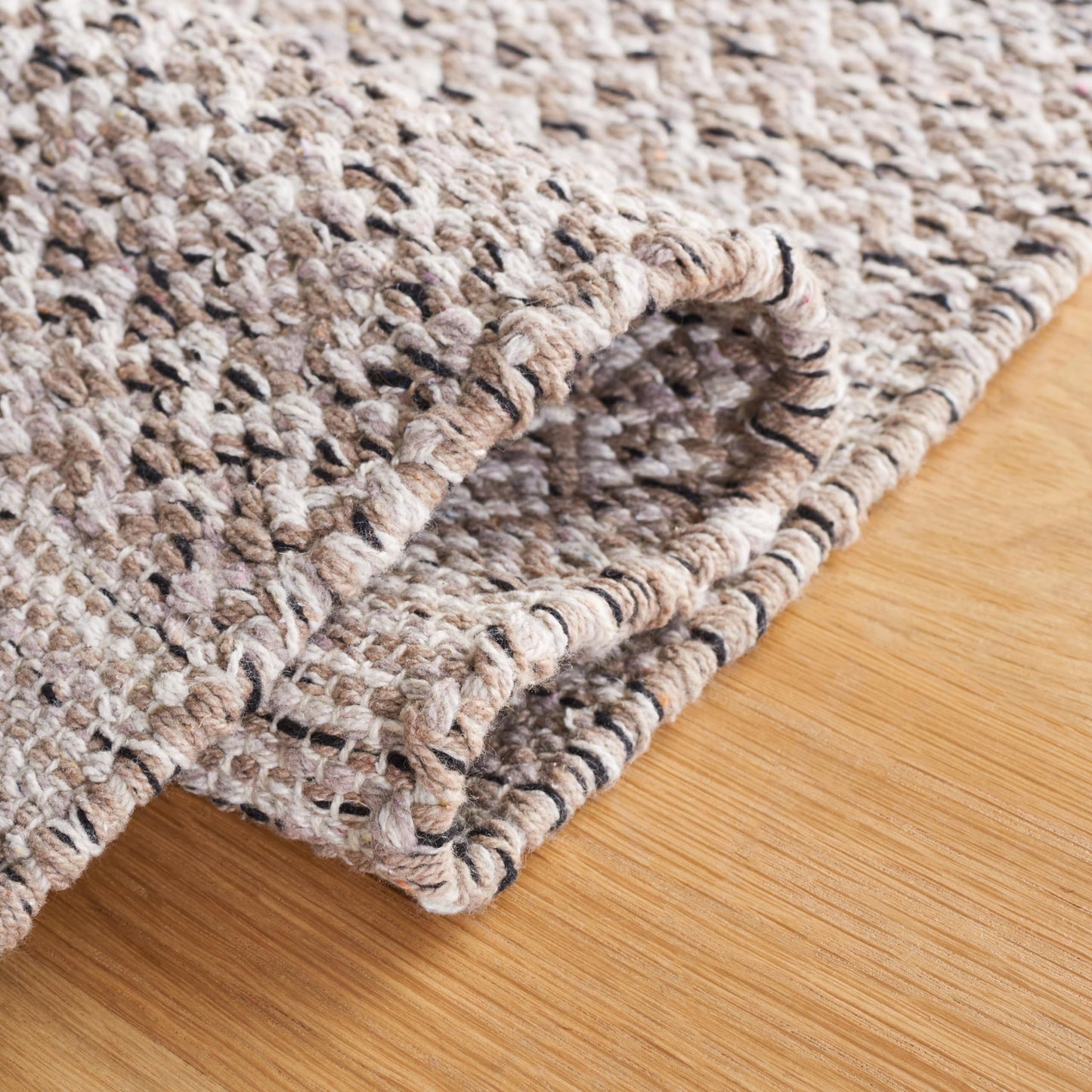 SAFAVIEH Montauk Collection Area Rug - 8' x 10', Ivory & Steel Grey, Handmade Flat Weave Boho Farmhouse Cotton Tassel Fringe, Ideal for High Traffic Areas in Living Room, Bedroom (MTK330M)