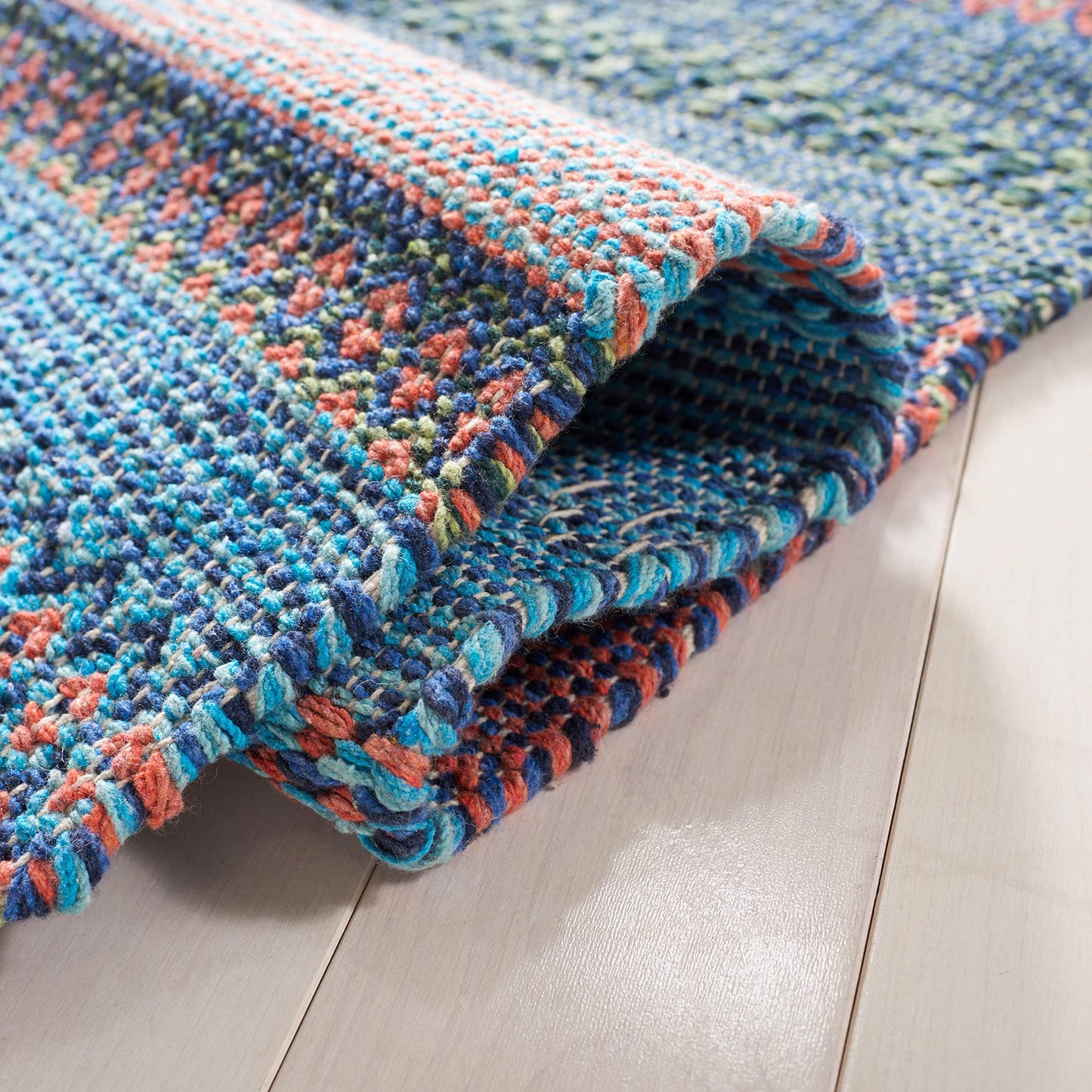 SAFAVIEH Montauk Collection Area Rug - 6' Square, Blue & Orange, Handmade Flat Weave Boho Stripe Cotton, Ideal for High Traffic Areas in Living Room, Bedroom (MTK851N)