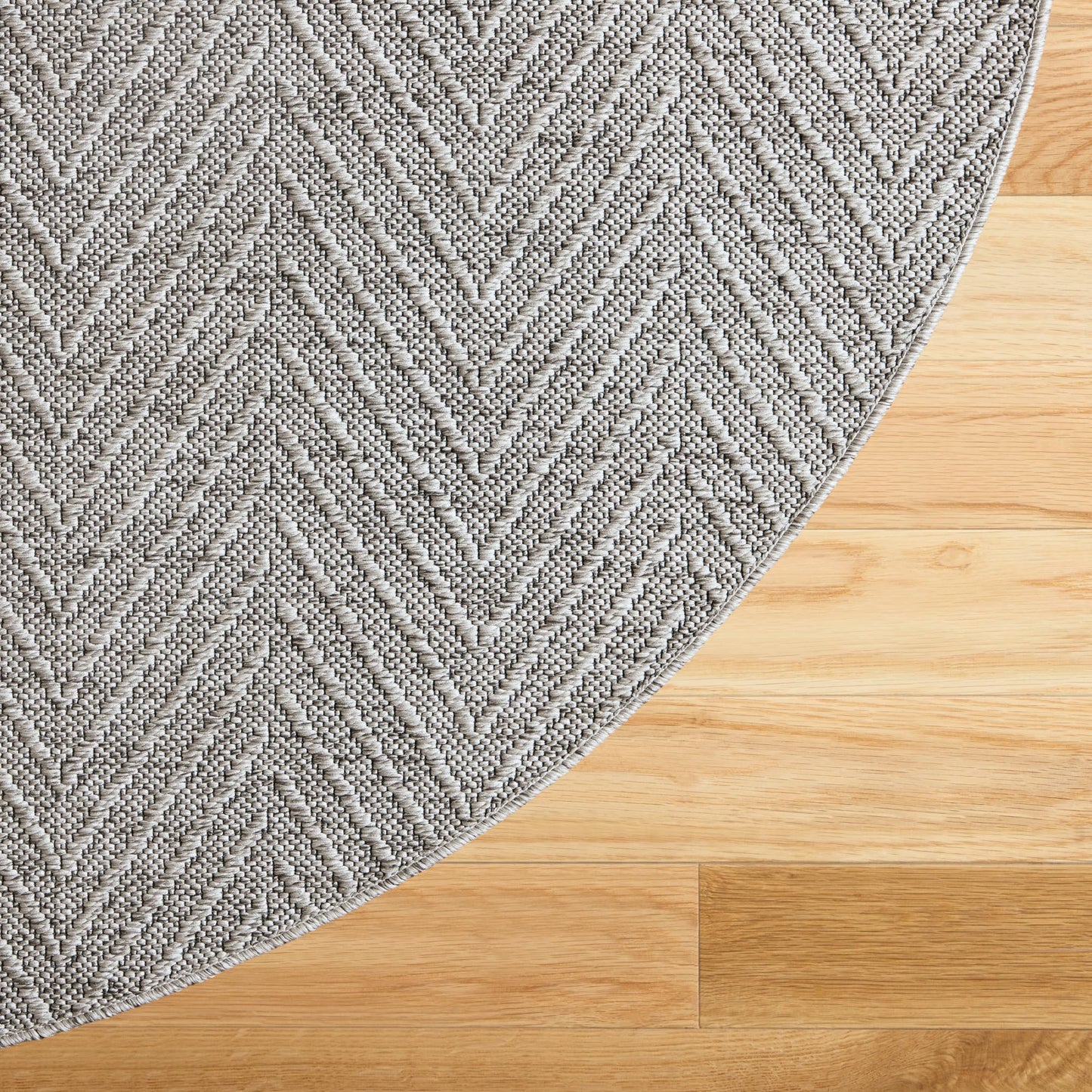 Town & Country Basics Pax Herringbone Textured Solid Everwash® Washable Area Rug, Low Pile, Non-Slip Backing, Easy Clean Pet & Family Friendly Rug, Grey, 5' Round