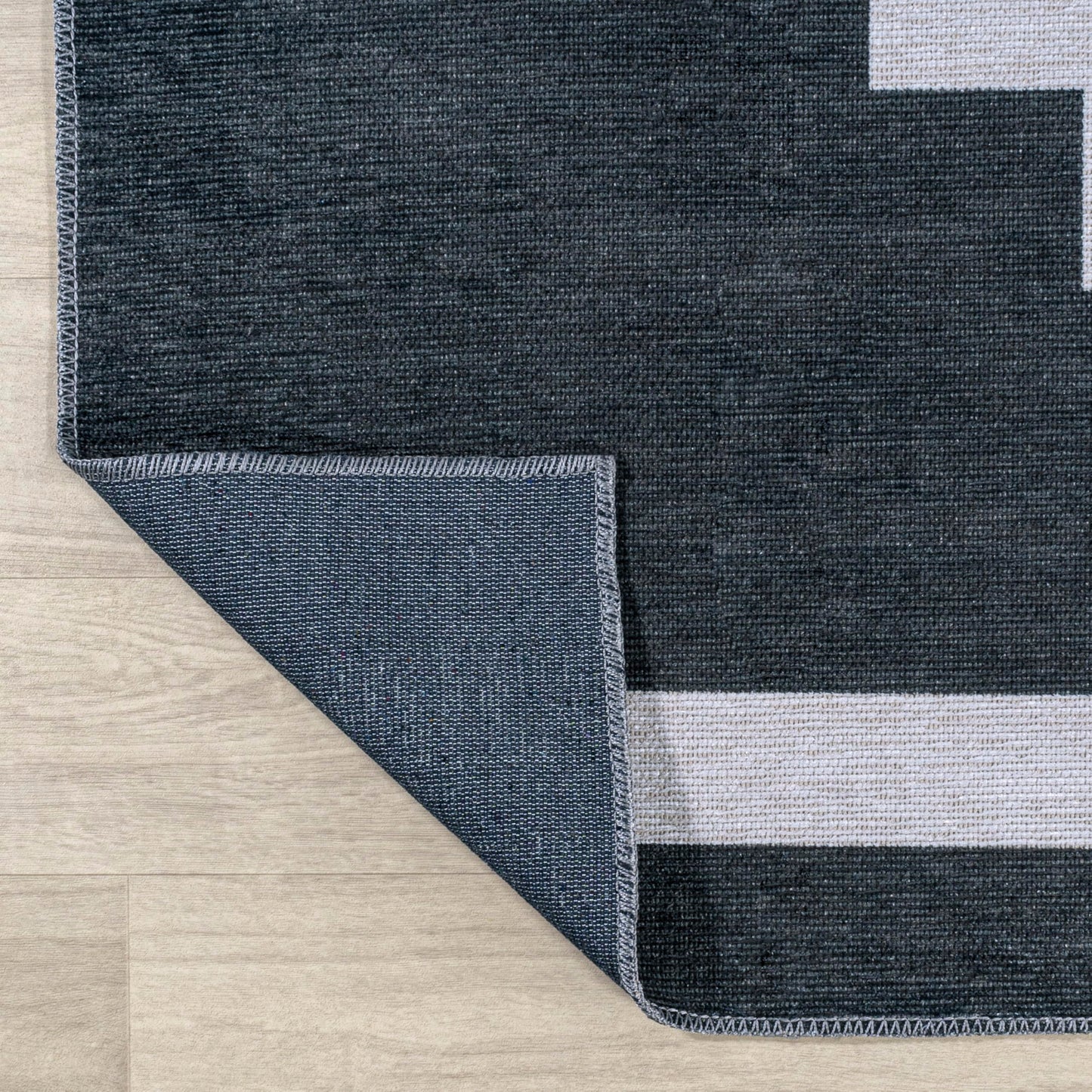 JONATHAN Y Machine Washable Indoor Area Rug 4X6 Navy/Light Gray, Adriel Geometric Medallion for Living Room, Bedroom, Kitchen, Office, Easy-Cleaning, Pet-Friendly, Non-Shedding WSH111B-4