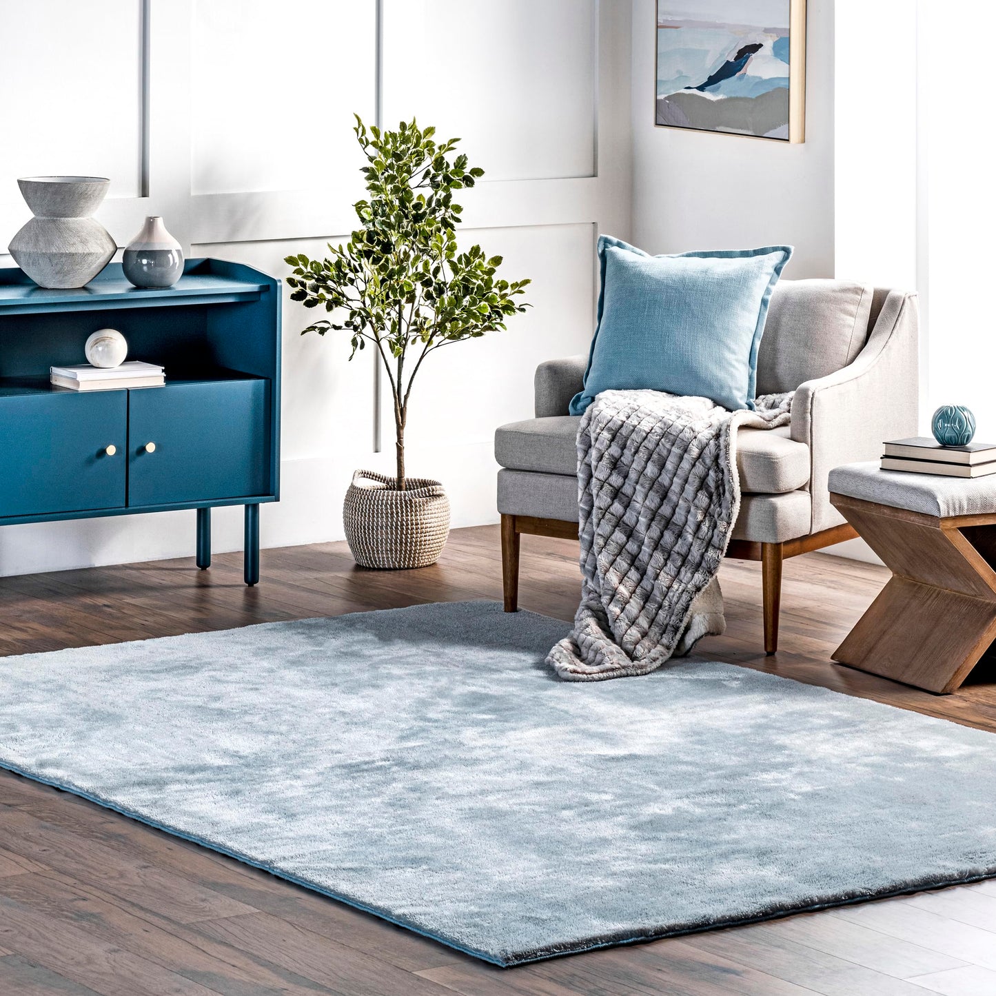 nuLOOM 4' Square Cozy Plush SuperiorWash Area Rug, Machine Washable, Non-Slip, Soft Fluffy Shag Carpet for Living Room Bedroom Kids Room Nursery Home Decor, Loni Light Blue