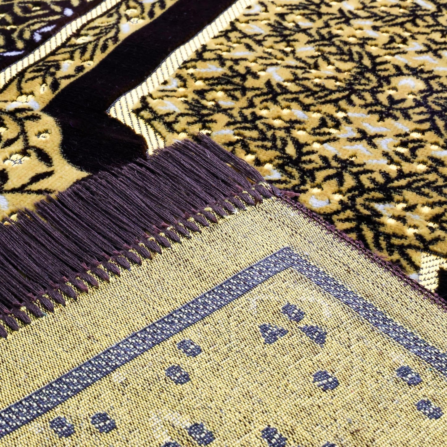 FIRASET Muslim Prayer Rug, Soft Plush Thin Islamic Prayer Mat, Janamaz, Sajada, Praying Carpet, Islamic Gift, Foldable Portable Turkish Prayer Mat for Men&Women, Lightweight Travel Prayer Rug, 26"x43"