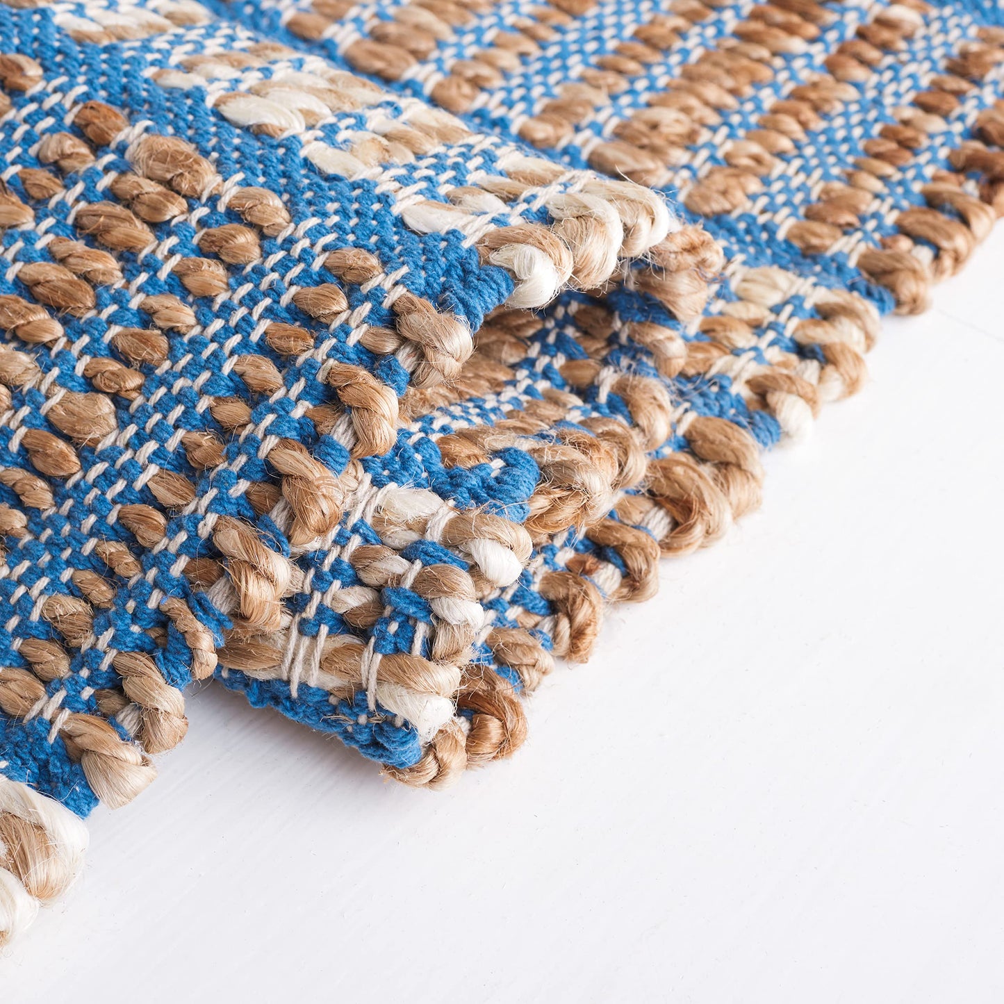 SAFAVIEH Natural Fiber Collection Area Rug - 9' x 12', Blue & Natural, Handmade Boho Stripe Farmhouse Rustic Jute & Cotton Jute, Ideal for High Traffic Areas in Living Room, Bedroom (NFB656M)