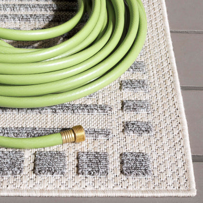 SAFAVIEH Washable Rug Outdoor Milos Collection - 5' x 7'6", Beige & Grey, Non-Shedding & Easy to Clean, Ideal for Patio, Backyard, Mudroom (MLO110A)