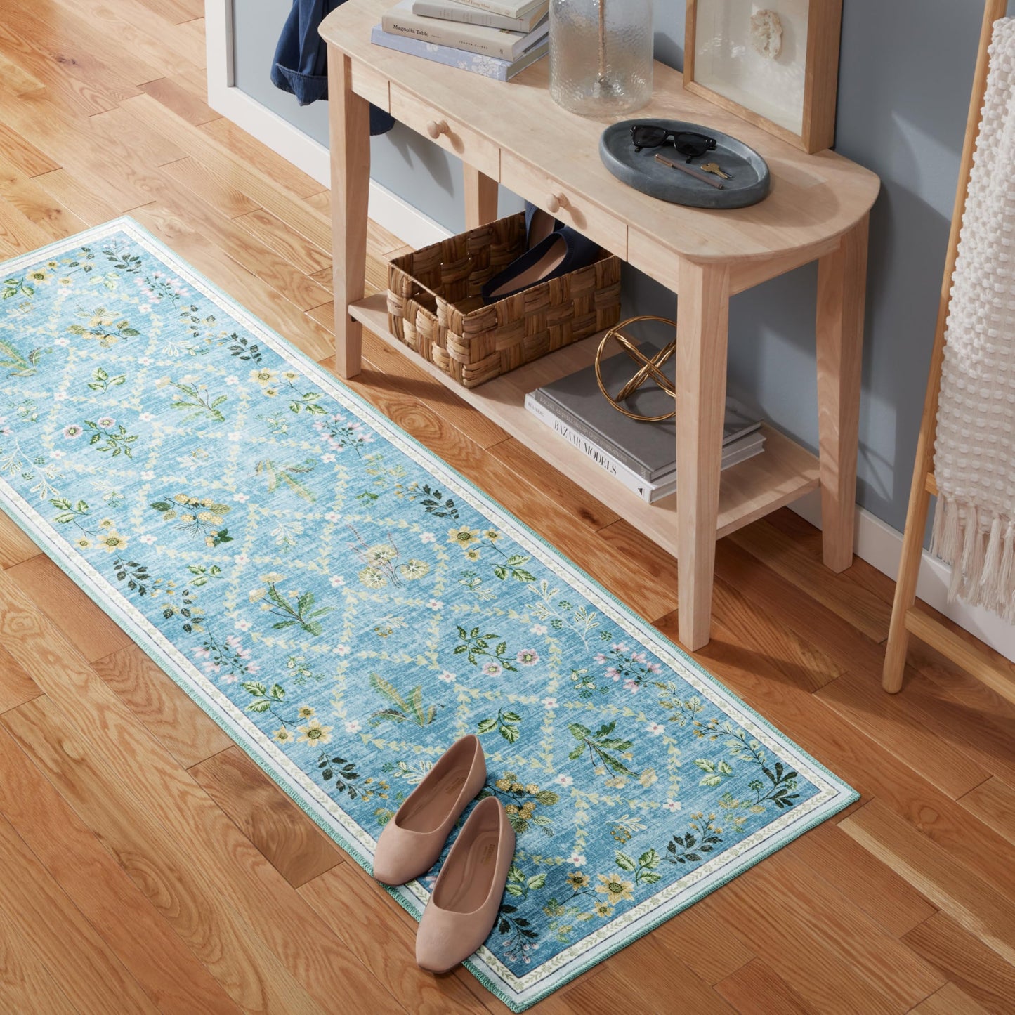 EVERWASH Haven Floral Trellis Machine Washable Area Rug with Airflo Technology for Easy Clean, Ultra-Soft Non-Slip Rug with Built-in Pad, Pet, Family & Allergy Friendly, Blue, 2'6"x7'