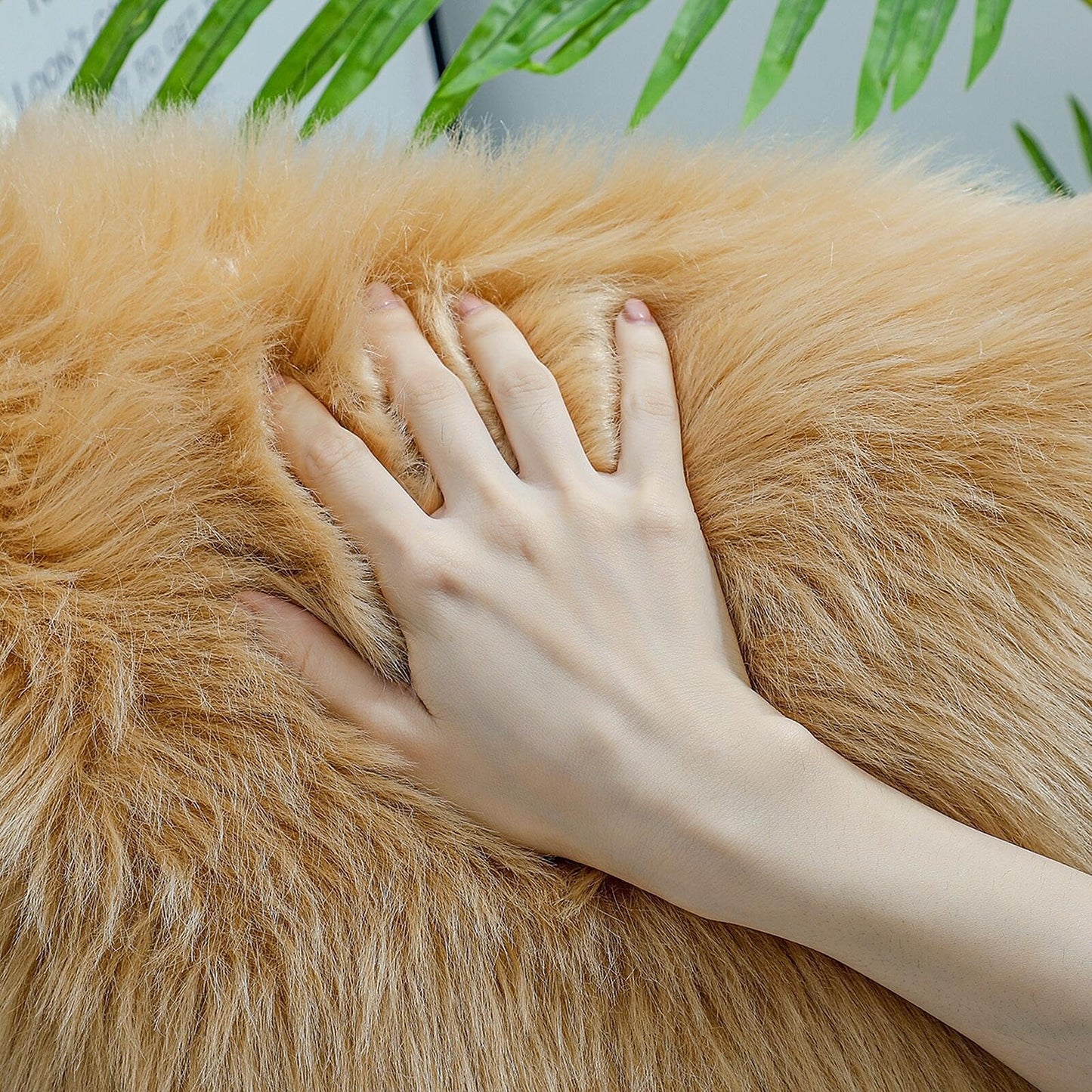 linmopm Faux Fur Rug Sheepskin Shag Fluffy Fuzzy 6x9 ft Beige Rugs for Bedroom Bedside Bed Floor Living Room Plush Rectangle High-Density Cushion Carpet Super Sofa Cover