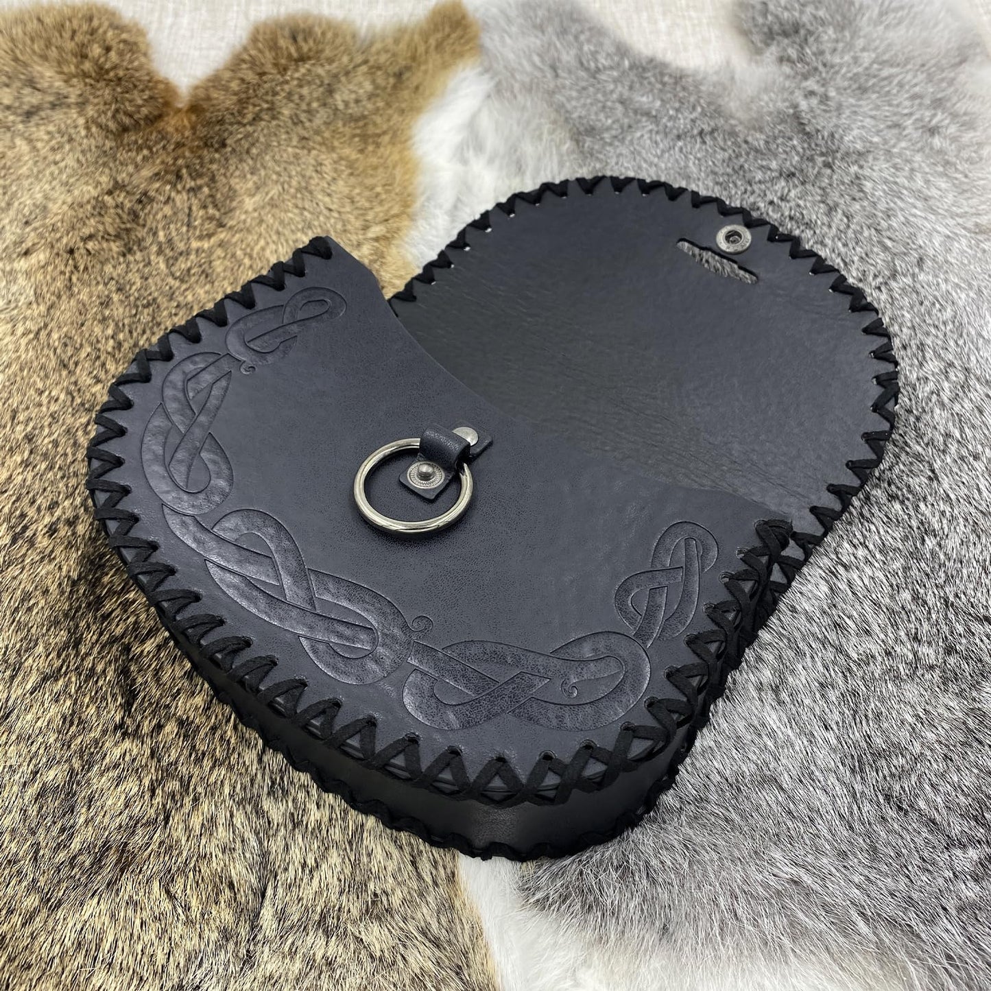 HiiFeuer Viking Embossed Belt Bag, Vintage Medieval Faux Leather Side Pack, Middle Ages Portable Belt Pouch For LARP Ren Faire (Black A)