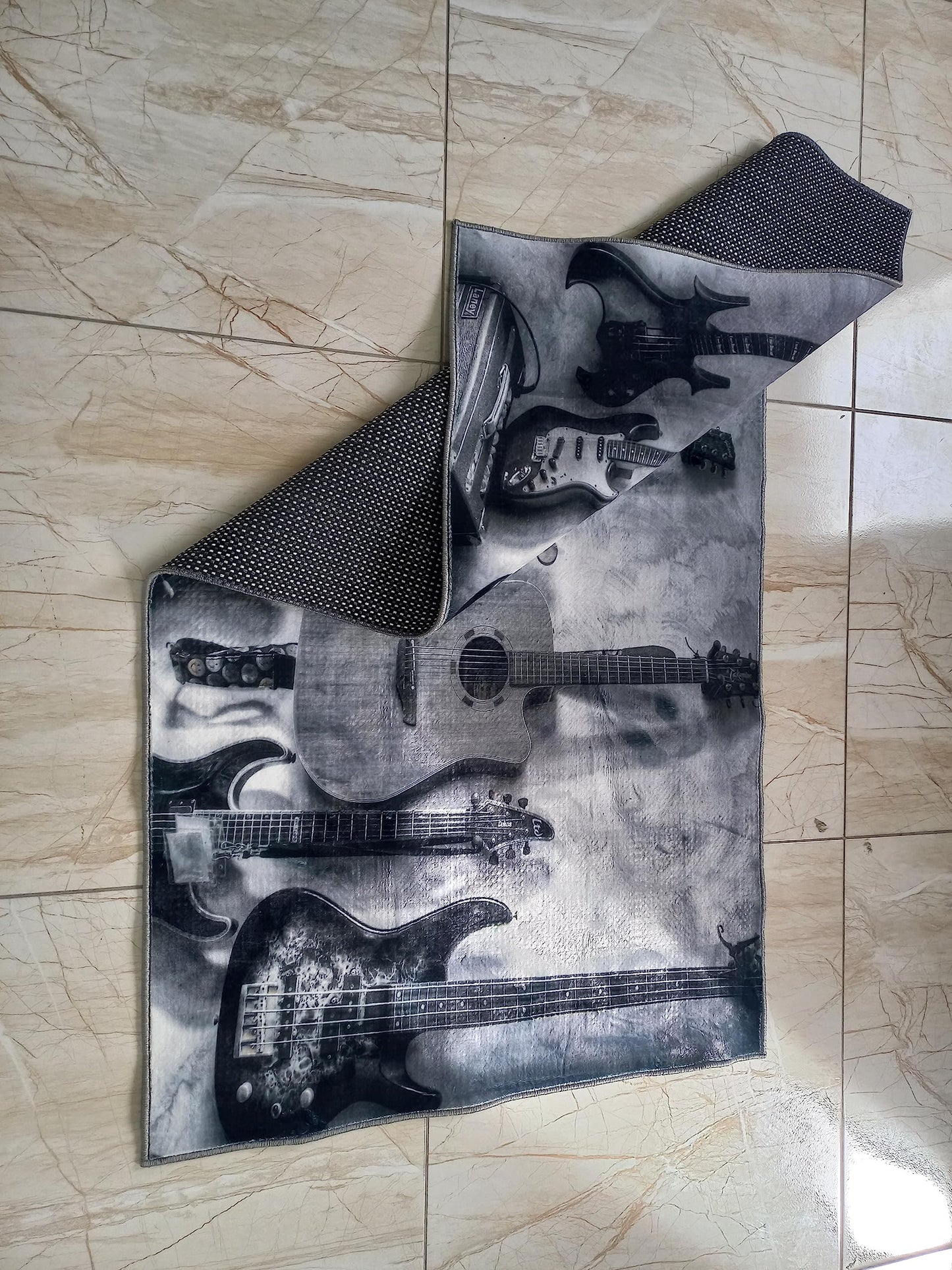 rughouse34 Guitar Design Music Area Rug for Living Room, Salon Decor, Personalized Gift, Modern, 3D, Home Decor