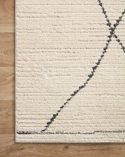 Loloi Fabian Collection FAB-02 Ivory/Charcoal 5'-3" x 7'-6" Area Rug
