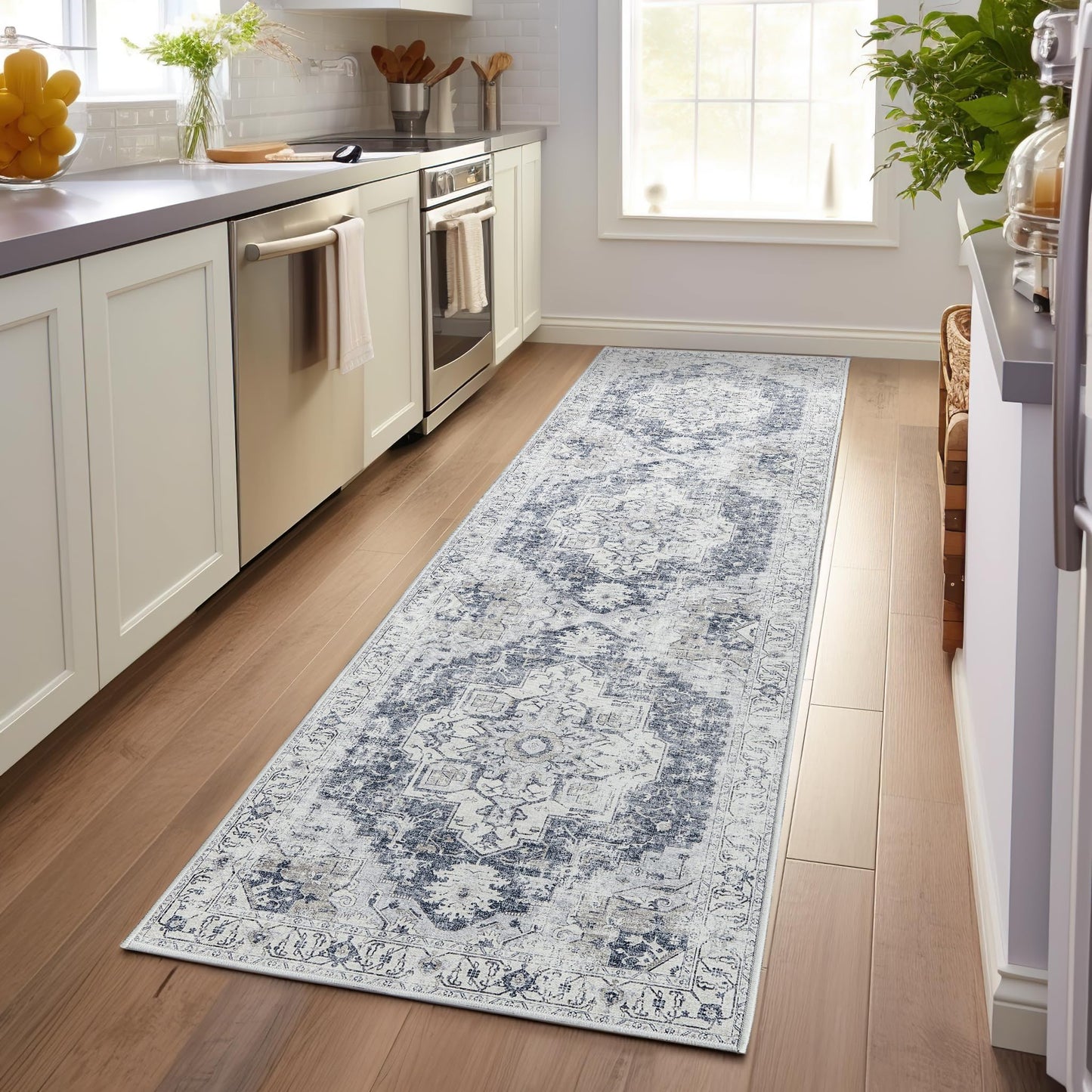 jinchan Kelda Runner Rug 3x8 Vintage Hallway Rug Kitchen Washable Runner Retro Lightweight Non-Slip Low Pile Thin Distressed Carpet for Entryway Bathroom Laundry Room Bedroom Stairway Grey