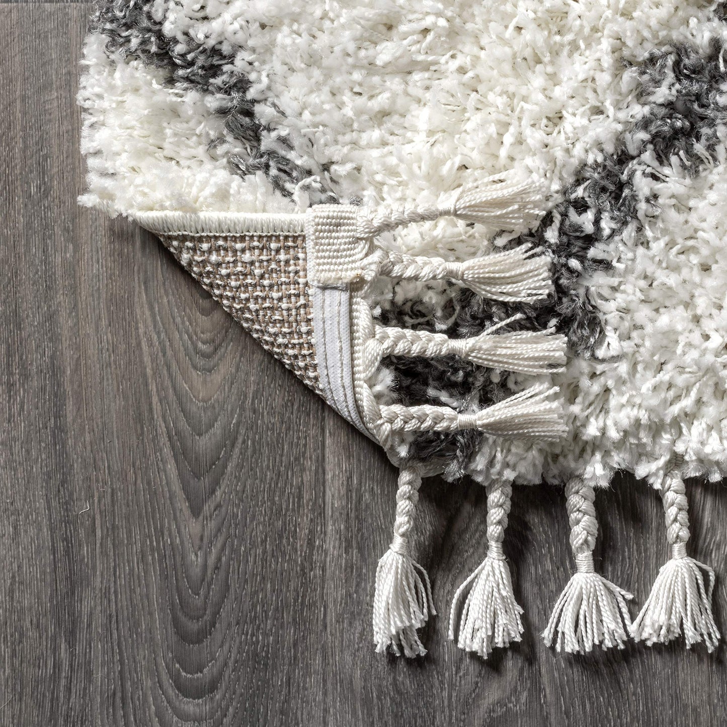 JONATHAN Y Mercer Shag Plush Tassel Ivory/Gray Indoor Area Rug, 3x5, Moroccan Geometric Trellis, Contemporary, Easy-Cleaning for Living Room, Bedroom, Kitchen, Pet Friendly, Non-Shedding (MCR102B-3)