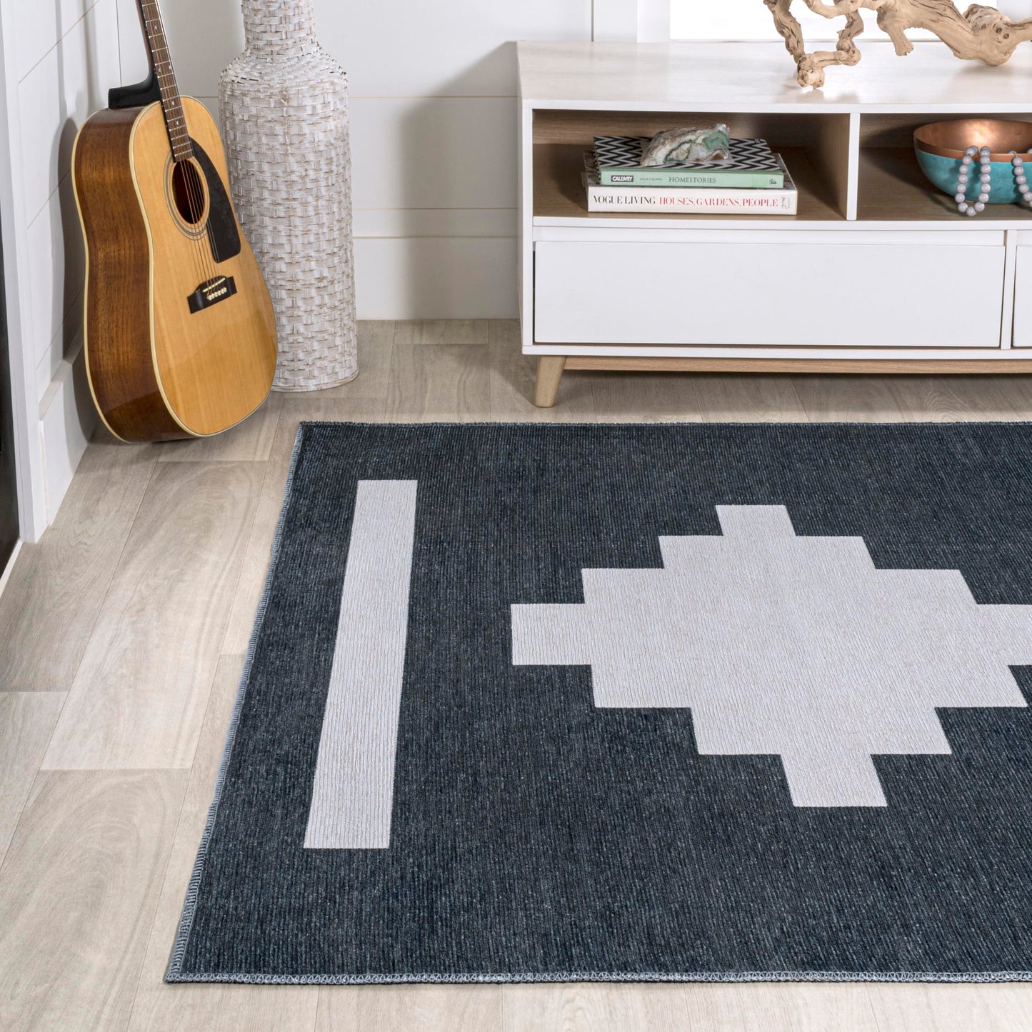 JONATHAN Y Machine Washable Indoor Area Rug 4X6 Navy/Light Gray, Adriel Geometric Medallion for Living Room, Bedroom, Kitchen, Office, Easy-Cleaning, Pet-Friendly, Non-Shedding WSH111B-4
