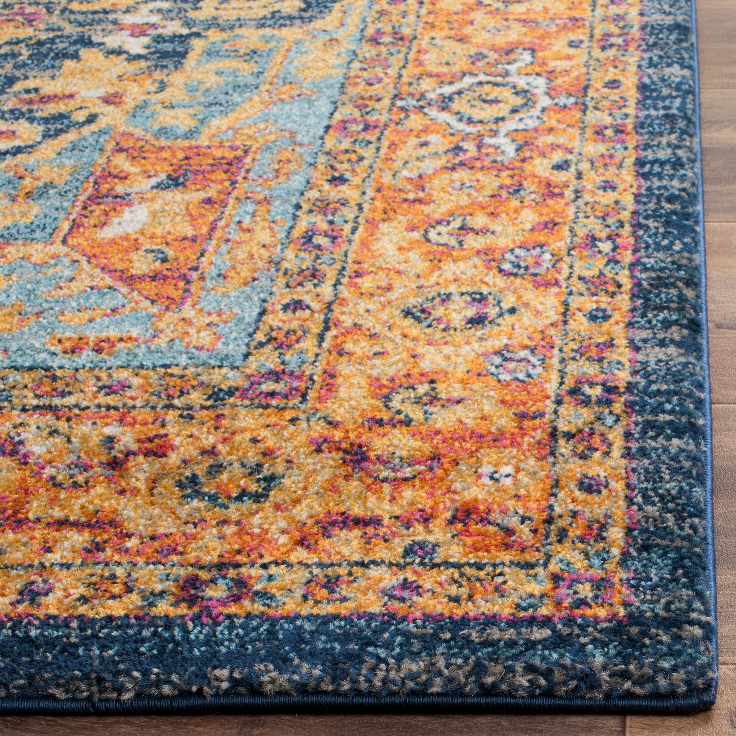SAFAVIEH Evoke Collection 4' x 6' Blue/Orange EVK275C Oriental Medallion Distressed Non-Shedding Living Room Bedroom Accent Rug