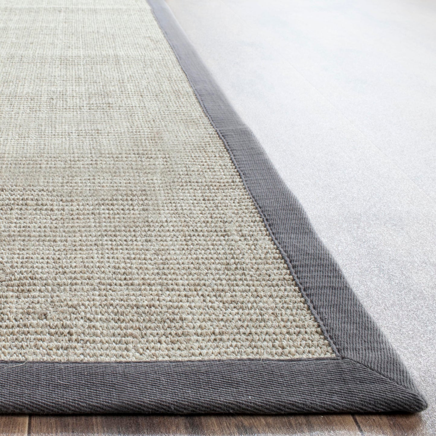 SAFAVIEH Natural Fiber Collection Area Rug - 8' Square, Marble & Grey, Border Sisal Design, Easy Care, Ideal for High Traffic Areas in Living Room, Bedroom (NF441B)