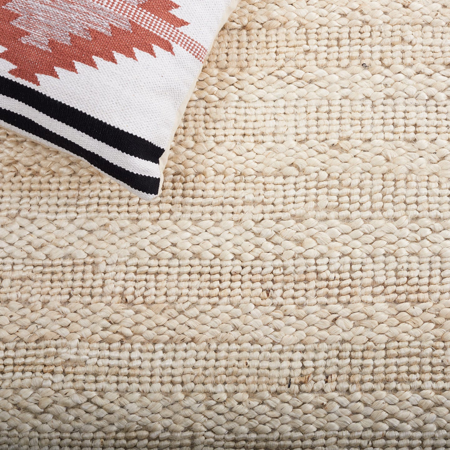 SAFAVIEH Natural Fiber Collection Area Rug - 9' x 12', Bleach, Handmade Jute, Braided Woven Design, Ideal for Living Room, Bedroom (NF212D)
