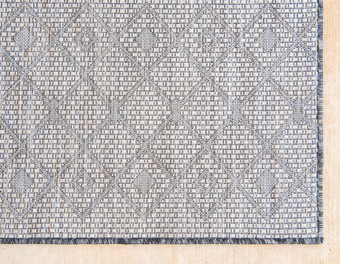 Unique Loom Outdoor Trellis Collection Area Rug - Tribal Trellis (6' 1" x 9' Rectangle, Charcoal Gray/ Natural)