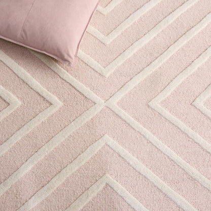 SAFAVIEH Area Rug 8x10 - Kids Collection - Large - Pink & Ivory, Handmade Wool, Geometric Pattern, Ideal for Bedroom, Playroom, Nursery, Boys & Girls Room (SFK920P)