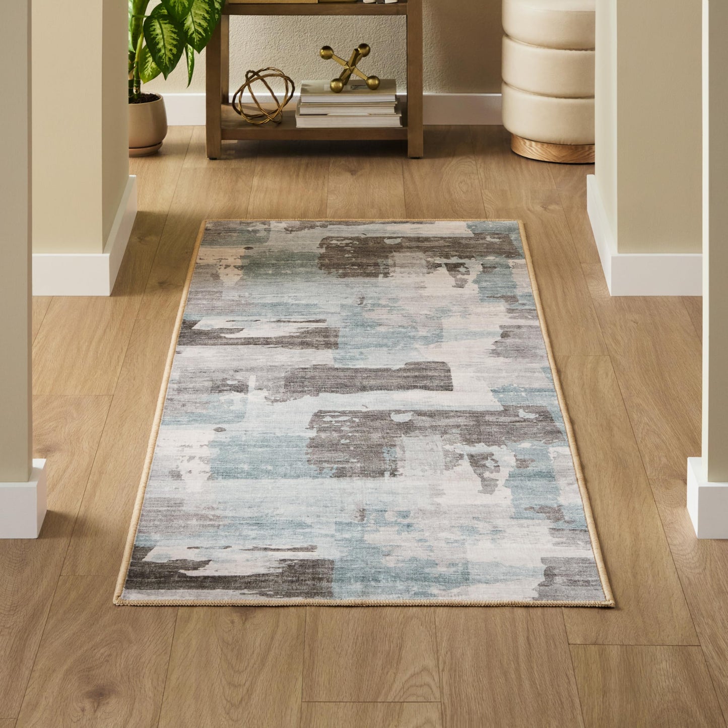 EVERWASH Haven Abstract Colorblock Machine Washable Area Rug with Airflo Technology for Easy Clean, Ultra-Soft Non-Slip Rug with Built-in Pad, Pet, Family & Allergy Friendly Rug, Blue Multi, 2'6"x7'