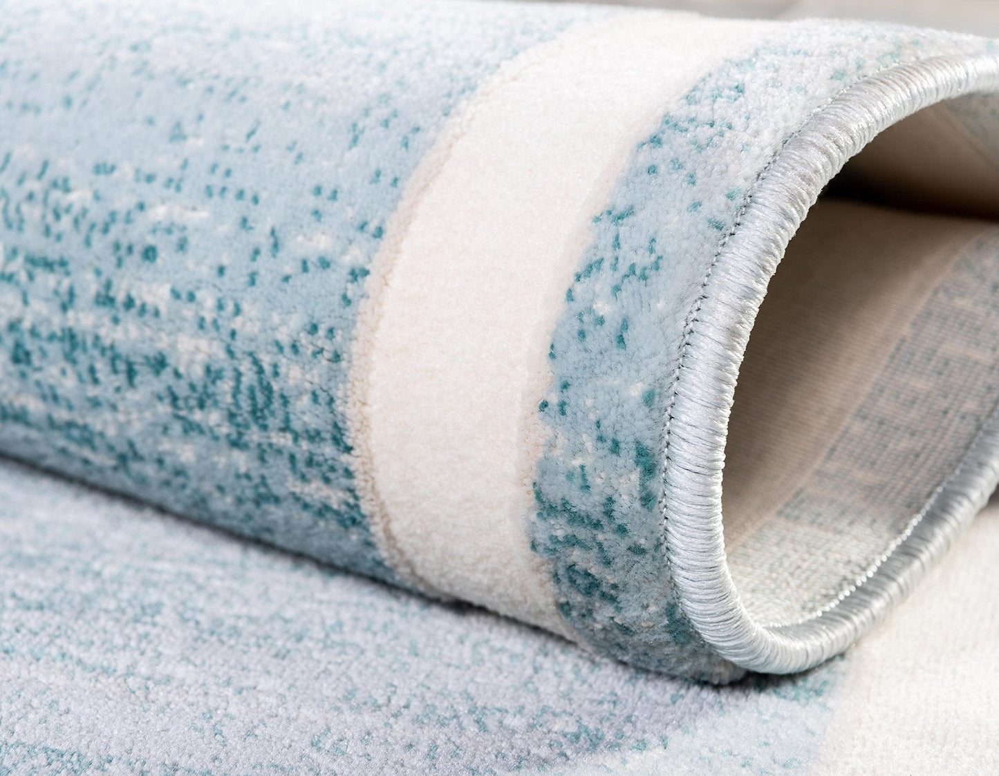 Unique Loom Jill Zarin Uptown Collection Area Rug - Lenox Hill (4' 1' x 6' 1' Rectangle, Turquoise/ Ivory)
