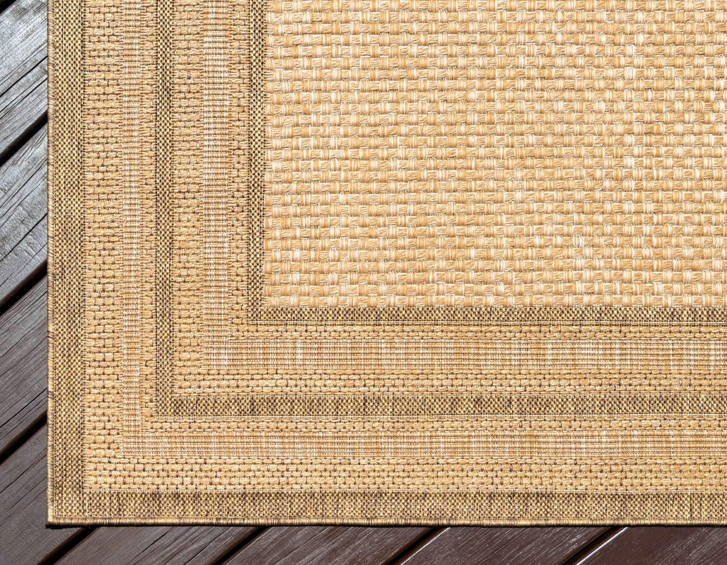 Unique Loom Outdoor Border Collection Area Rug - Multi Border (4' 1" x 6' 1" Rectangle, Tan/ Light Brown)