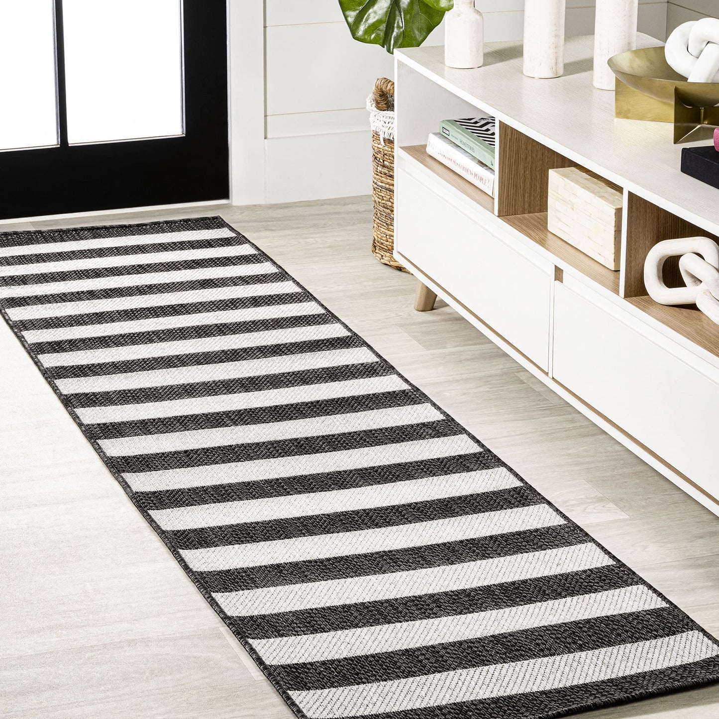 JONATHAN Y Two-Tone Wide Stripe Indoor Outdoor Runner Rug 2X8 Black/Cream, Negril for Backyard, Patio, Porch, Easy-Cleaning, High Traffic, Pet-Friendly, Non-Shedding (SMB203C-28)