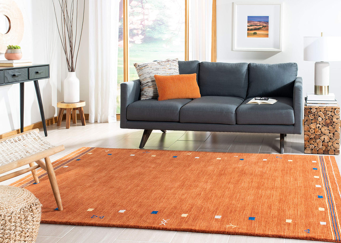 SAFAVIEH Himalaya Collection Accent Rug - 4' x 6', Rust, Handmade Boho Tribal Wool, Ideal for High Traffic Areas in Entryway, Living Room, Bedroom (HIM563P)