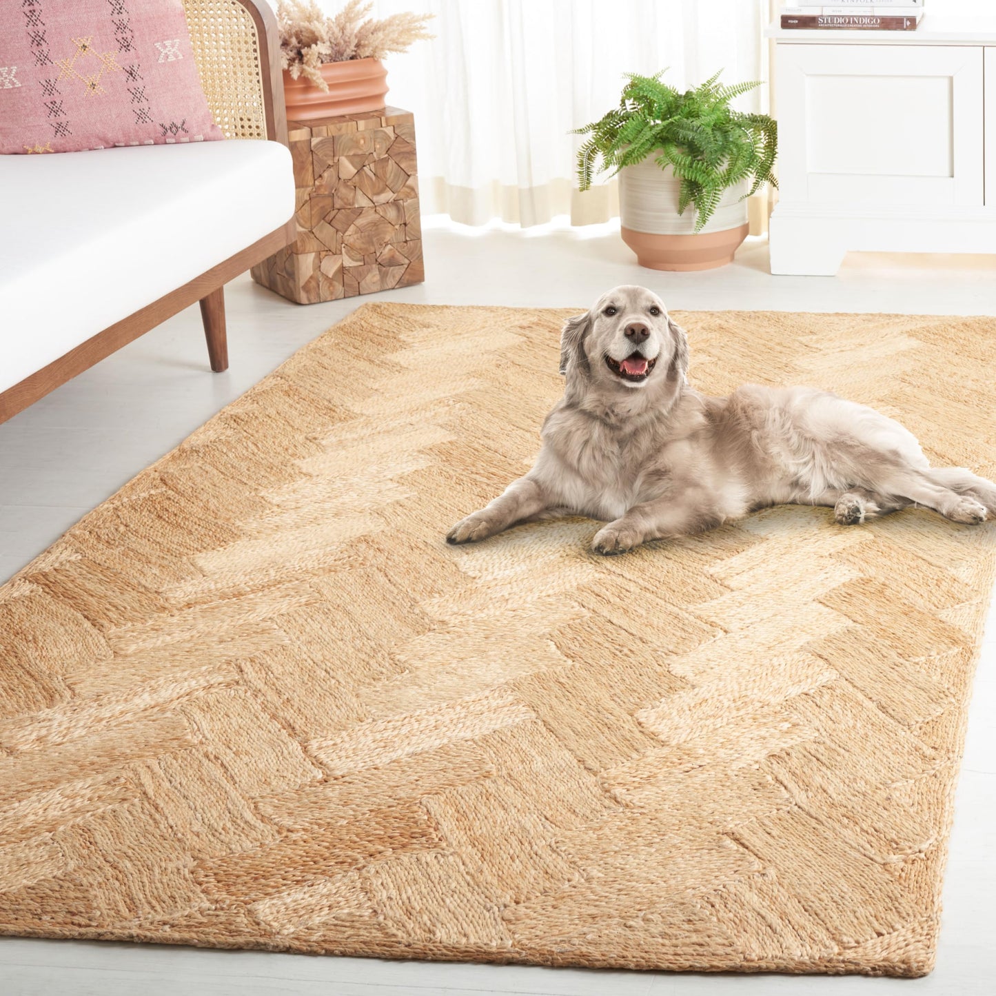 SAFAVIEH Natural Fiber Collection Area Rug - 5' x 8', Natural, Handmade Jute, Farmhouse Boho Design, Ideal for The Living Room, Bedroom, Dining Room (NFB478A-5)
