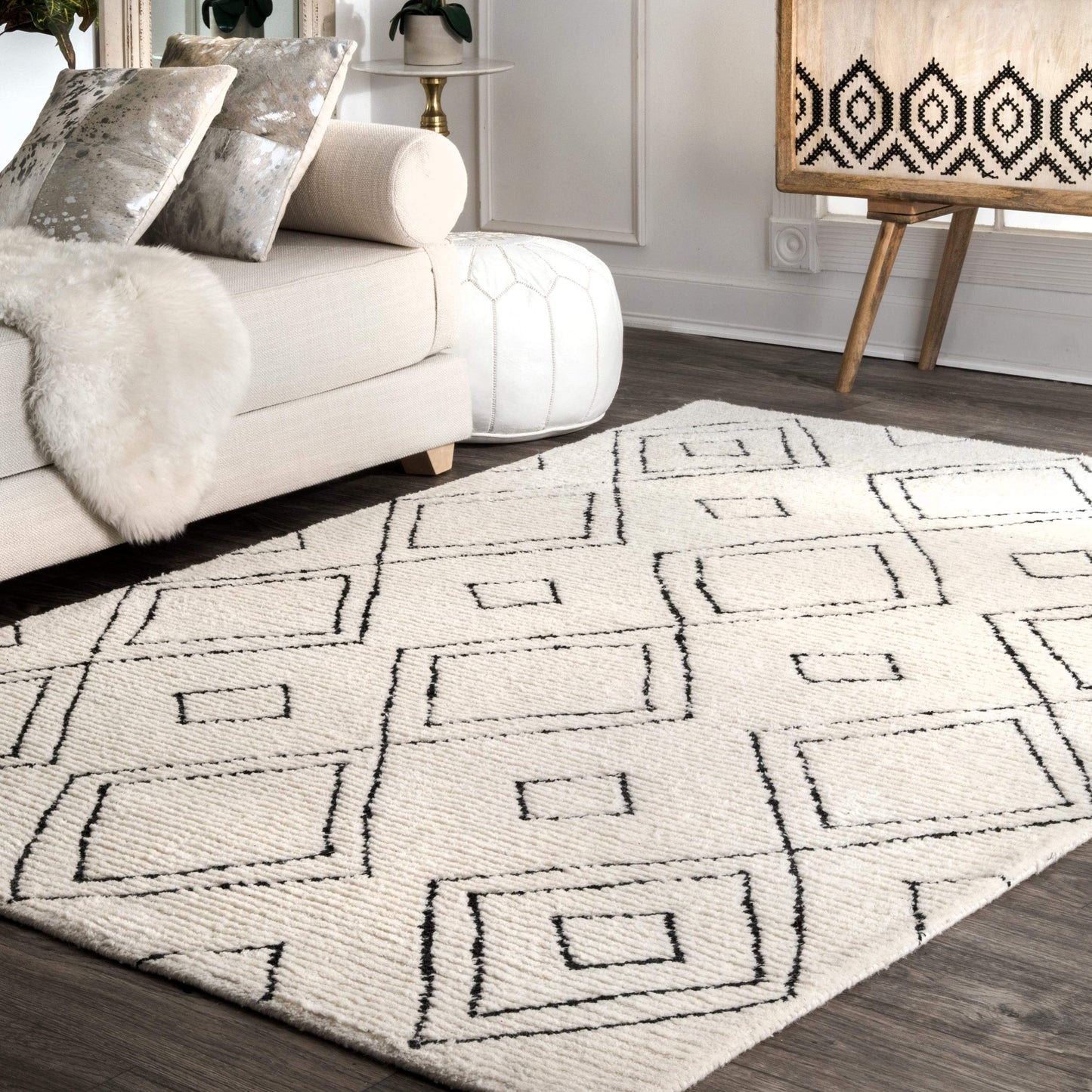 nuLOOM Hand Tufted Dawne Area Rug, 4x6, Natural