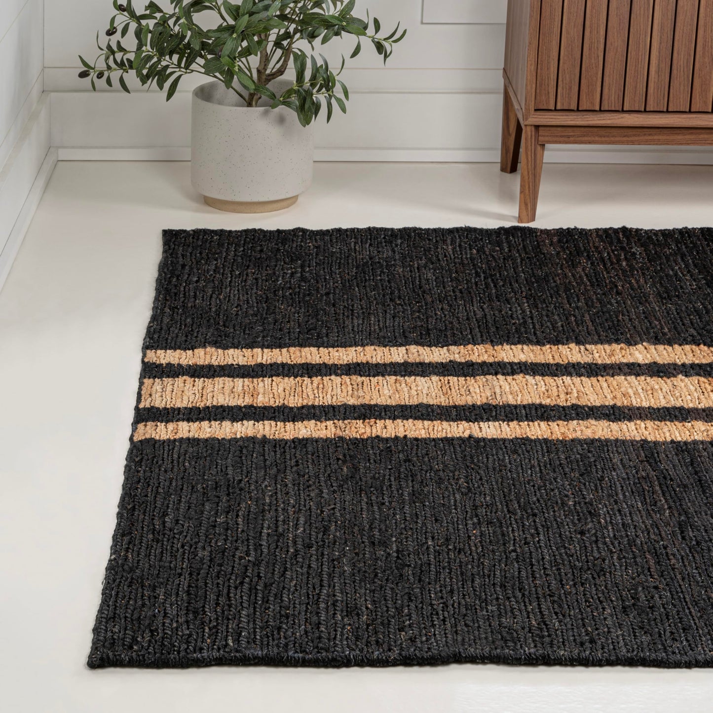 JONATHAN Y Olivier Wide Ticking Stripe Jute Black/Natural Indoor Area Rug, 4x6, Rustic, Farmhouse, Easy-Cleaning for Living Room, Bedroom, Kitchen, Non-Shedding (NRF200B-4)