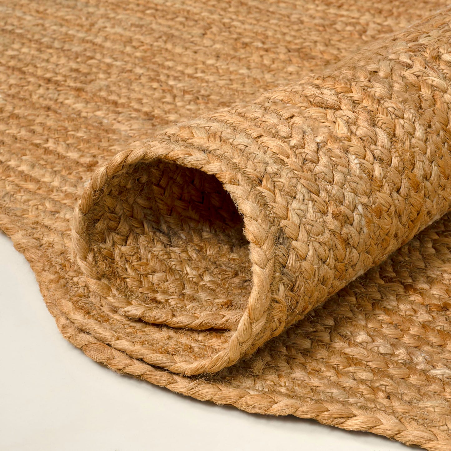 JONATHAN Y Seaside Cottage Scallop Edge Jute Natural Indoor Area Rug, 4x6, Farmhouse, Rustic, Cottage, Easy-Cleaning for Living Room, Bedroom, Kitchen, Non-Shedding (RNF201A-4)