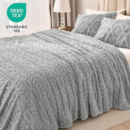 PHF Fluffy Sherpa Blanket King Size for Winter, Warm and Soft, 510GSM 3D Jacquard Thick Shaggy Fleece Plush Blanket for Sofa Bed, Grey, 108"x90"