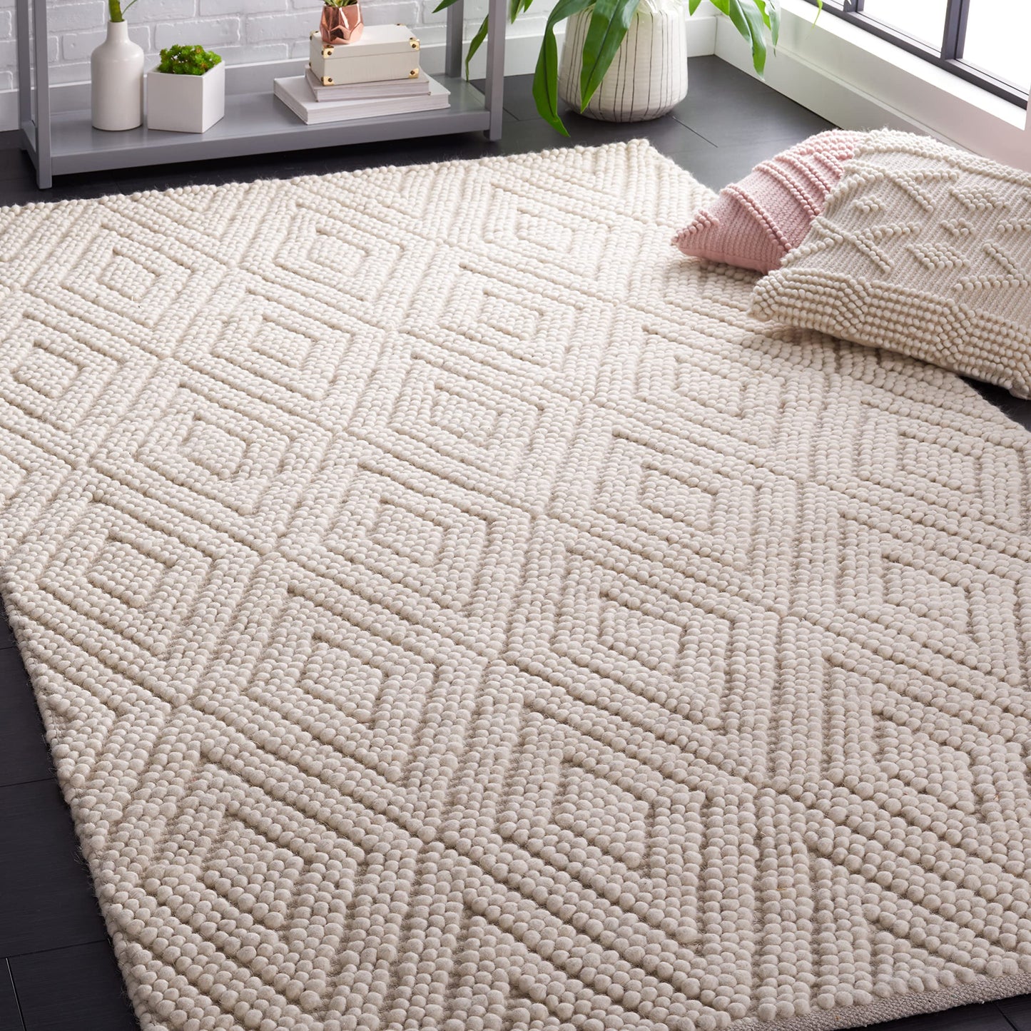 SAFAVIEH Natura Collection Accent Rug - 3' x 5', Ivory, Handmade Moroccan Boho Trellis Wool, Ideal for High Traffic Areas in Entryway, Living Room, Bedroom (NAT224A)