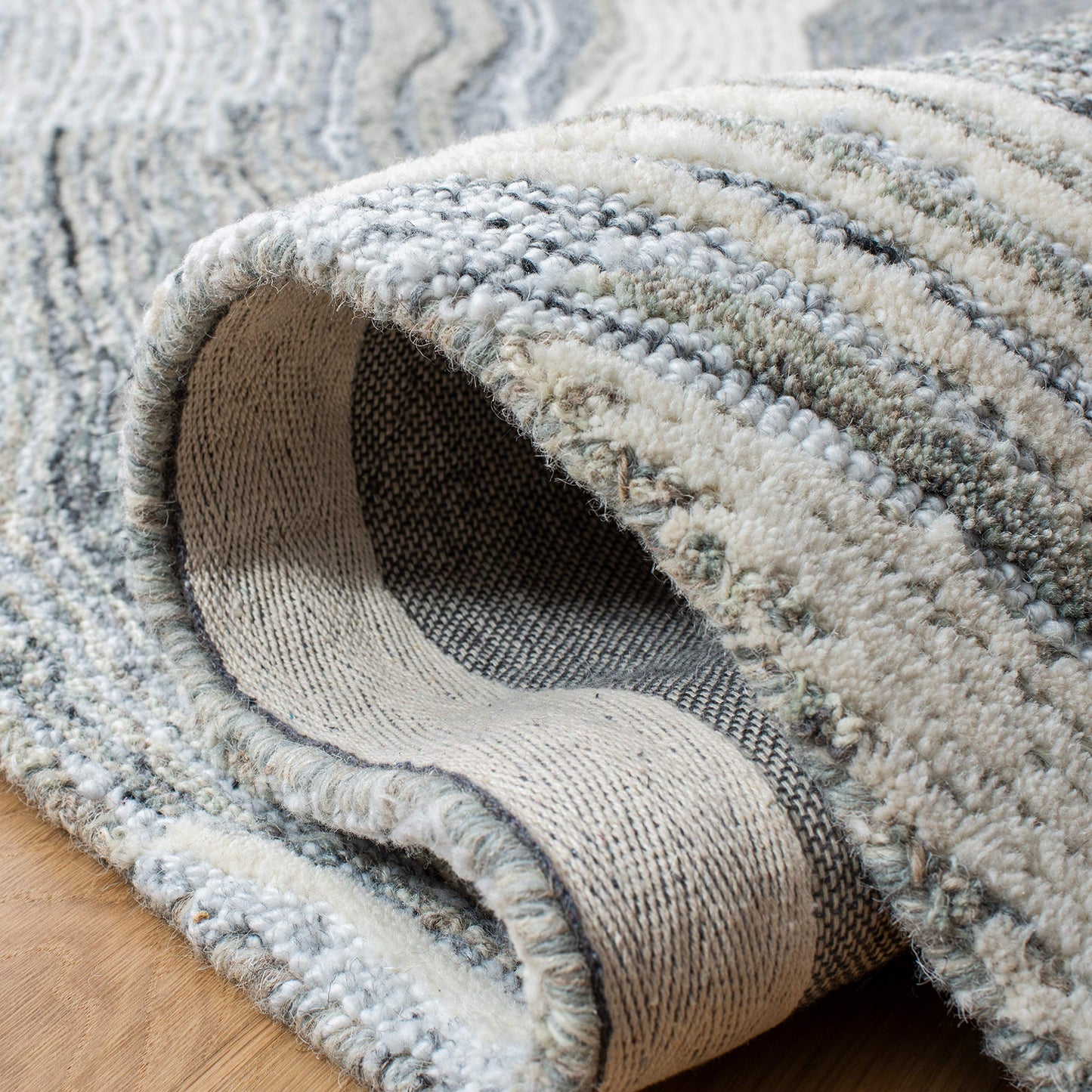 SAFAVIEH Fifth Avenue Collection 2'3" x 4' Grey/Ivory FTV121F Handmade Modern Contemporary Marble Pattern Premium New Zealand Wool Entryway Living Room Foyer Bedroom Kitchen Accent Rug