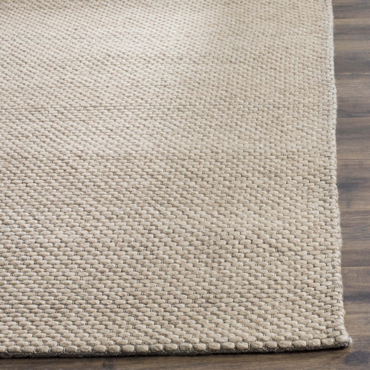 SAFAVIEH Natura Collection Area Rug - 5' x 8', Beige, Handmade Wool, Ideal for High Traffic Areas in Living Room, Bedroom (NAT801B)