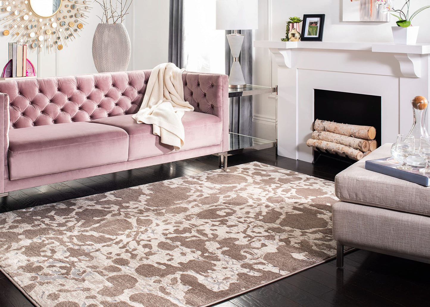 SAFAVIEH Vogue Collection Area Rug - 5'1" x 7'6", Taupe, Modern Abstract Design, Non-Shedding & Easy Care, Ideal for High Traffic Areas in Living Room, Bedroom (VGE308C)