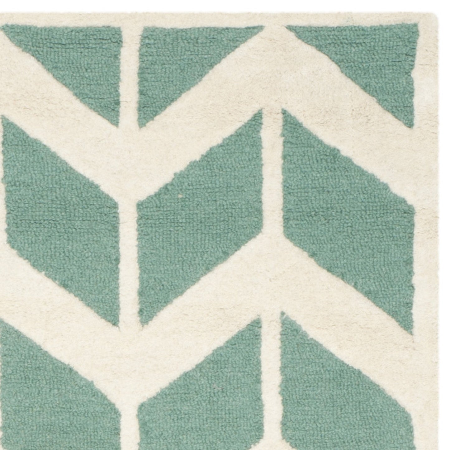SAFAVIEH Cambridge Collection Area Rug - 6' x 9', Teal & Ivory, Handmade Chevron Wool, Ideal for High Traffic Areas in Living Room, Bedroom (CAM718T)