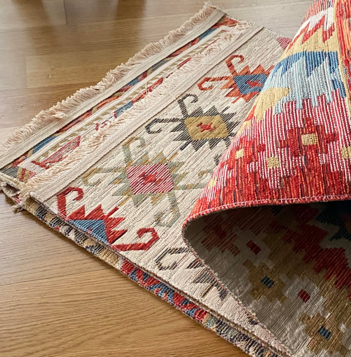 Secret Sea Collection: Modern Kilim Series Small Area Rug, Washable, Reversible, Cotton (2 x 3 feet, Eternal Flow)