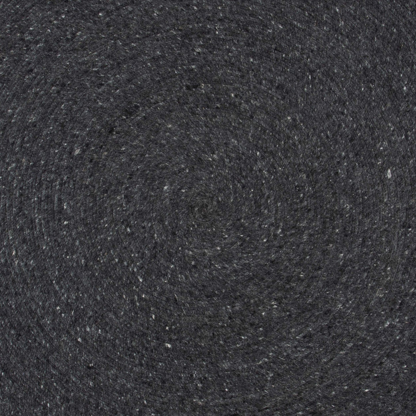 SAFAVIEH Braided Collection 4' Round Black BRD901Z Handmade Country Cottage Reversible Wool Entryway Foyer Living Room Bedroom Kitchen Area Rug