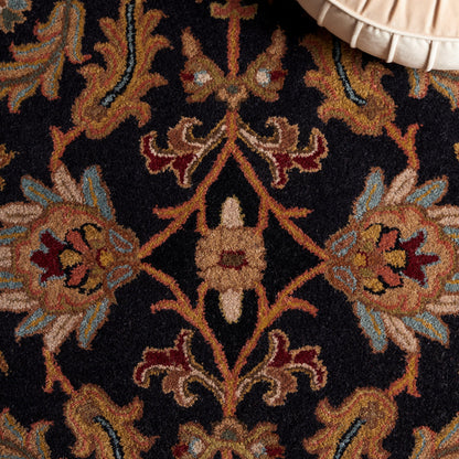 SAFAVIEH Heritage Collection Area Rug - 9'6" x 13'6", Black & Beige, Handmade Traditional Oriental Wool, Ideal for High Traffic Areas in Living Room, Bedroom (HG628B)
