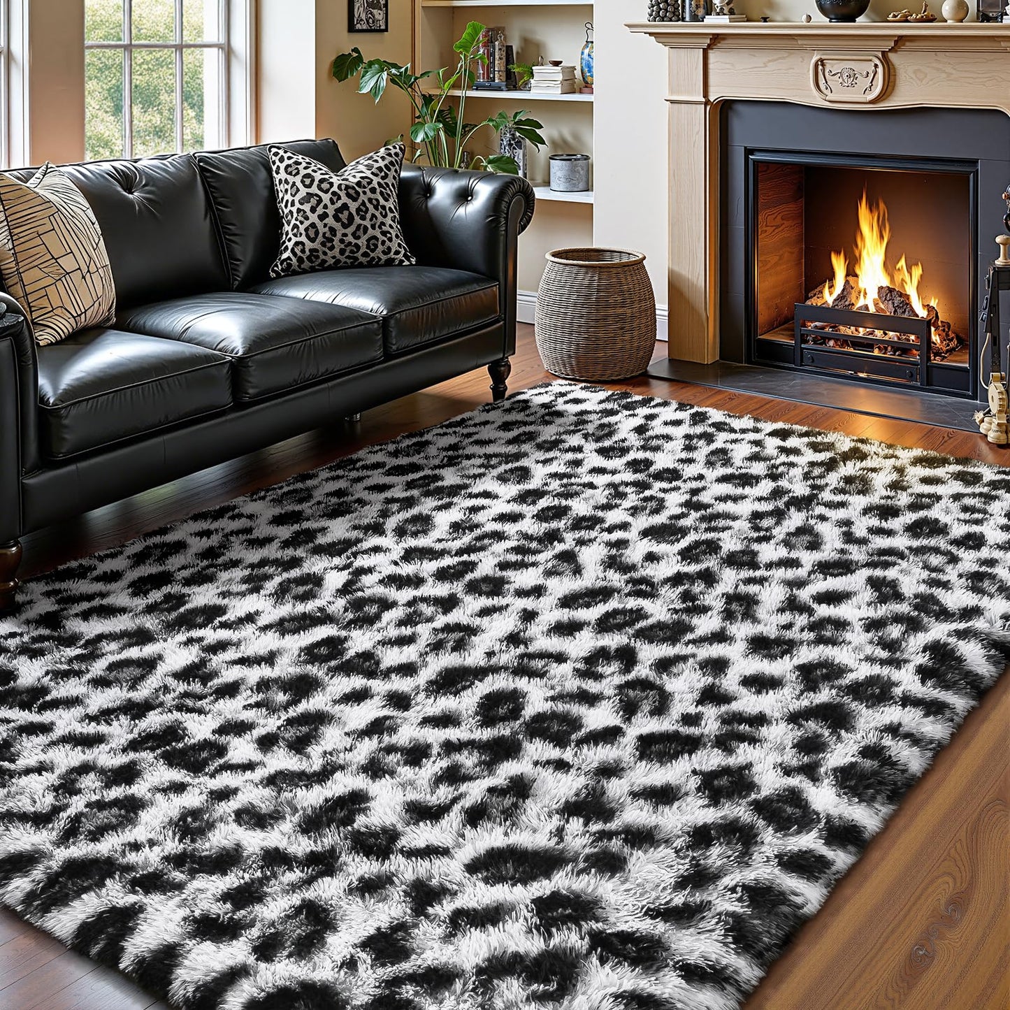 Amearea Fluffy Leopard Print Rug, Modern Shag Cheetah Rugs Home Decor for Teen Girls, Soft Comfy Faux Fur Animal Rug for Bedroom, Living Room, Plush Cheetah Print 70s Decor, White and Black 3x5 Feet