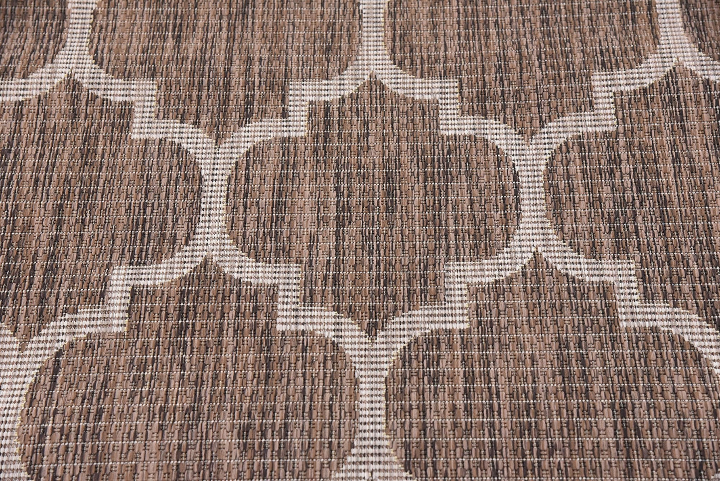Unique Loom Outdoor Trellis Collection Area Rug (4' 1" x 6' 1" Rectangle, Brown/ Ivory)