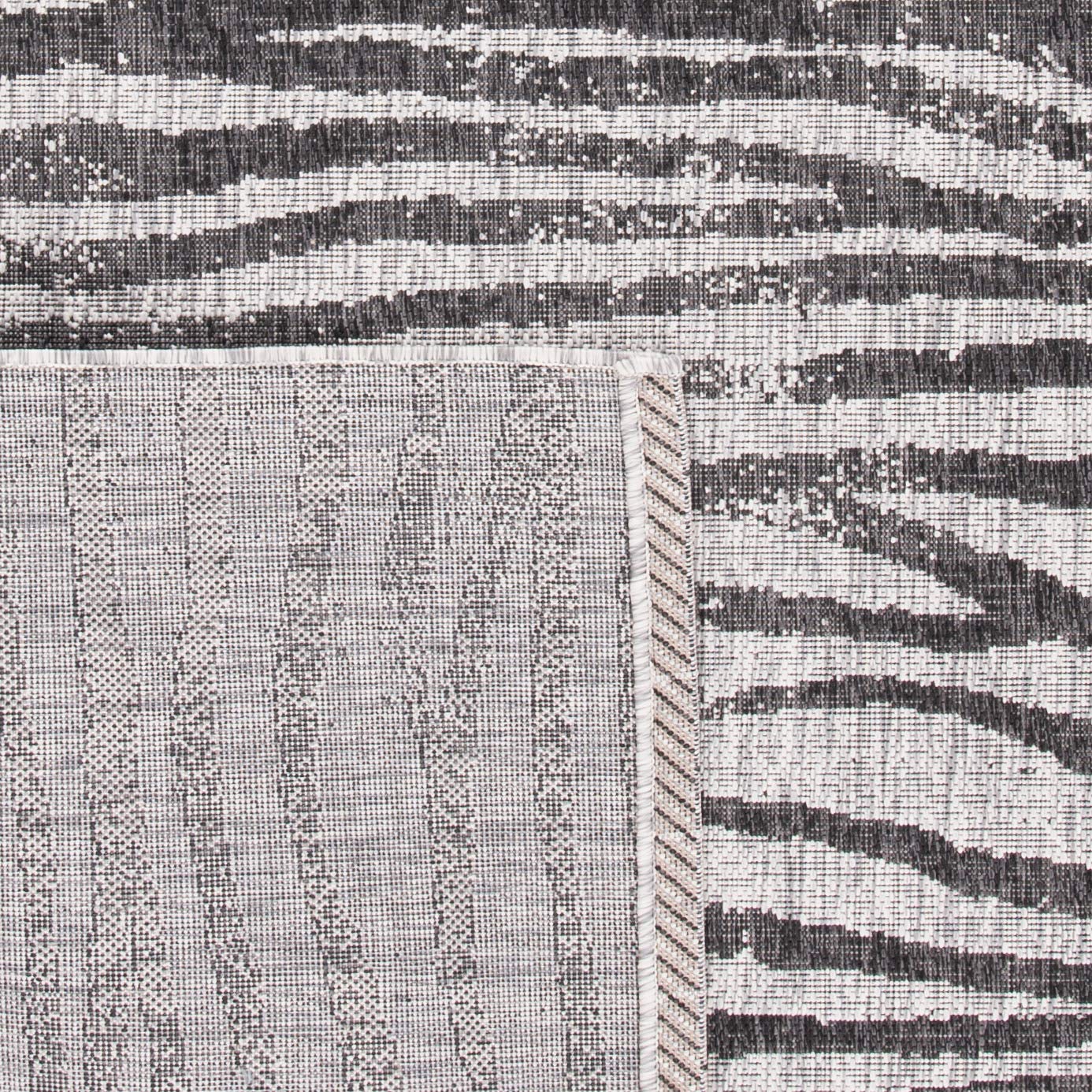 SAFAVIEH Washable Rug Outdoor Courtyard Collection - 4' x 5'7", Grey & Black, Zebra Print Design, Non-Shedding & Easy Cleaning, Ideal for Patio, Backyard, Mudroom (CY8551-37612)