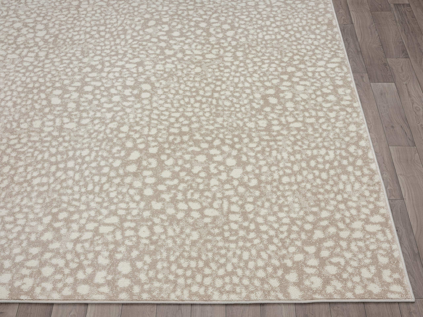Abani White Cheetah Print Area Rug | 6' x 9' Beige Antelope/Leopard/Deer Animal Print Pattern |Carpet for Living Room, Bedroom, Office