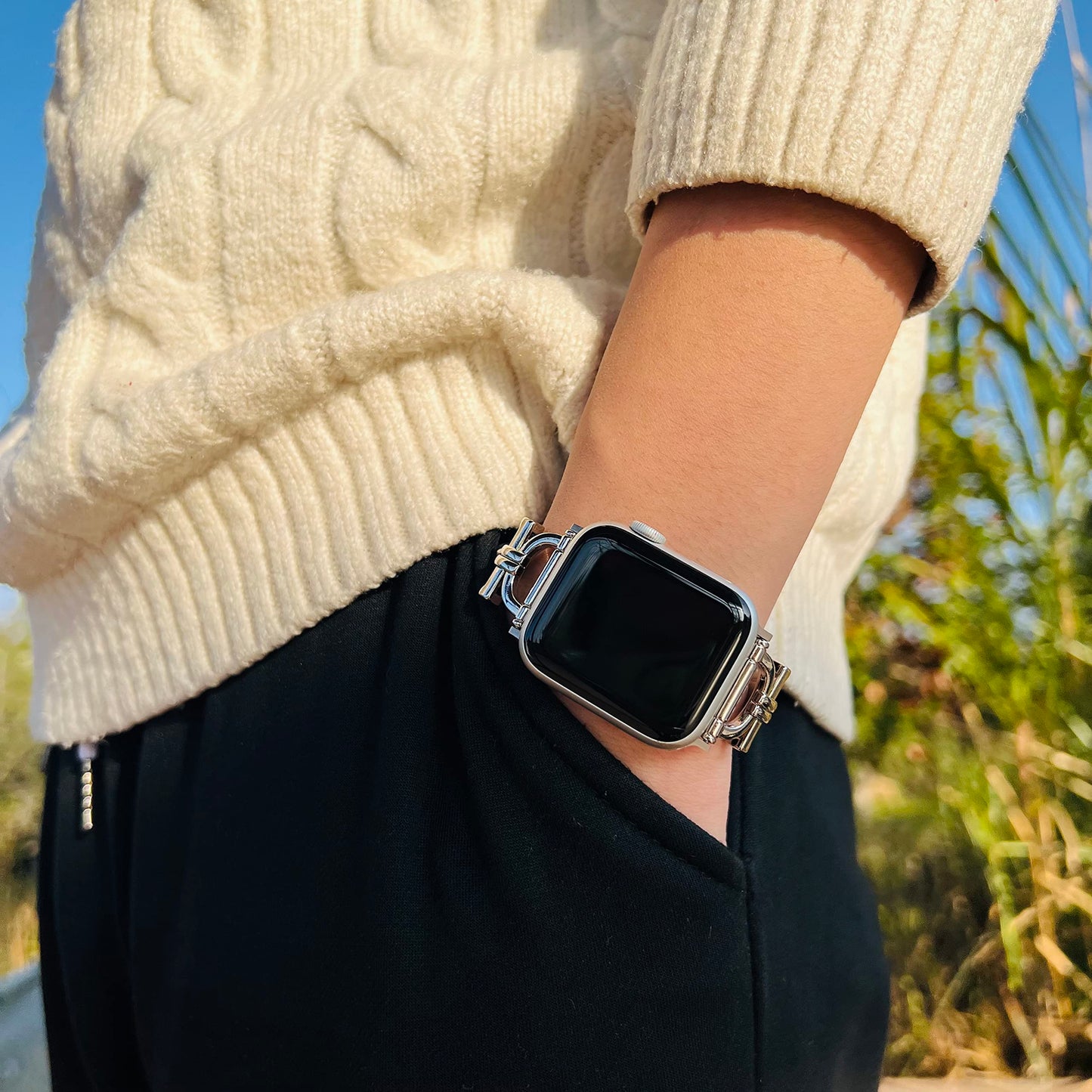 Osber Genuine Leather Band Compatible with Apple Watch Women 38mm 40mm 41mm 42mm(S11/S10), Designer Slim Leather Strap with D-Shape Gold Metal Buckle for iWatch Series 11 10 9 8 SE 7 6 5 4 3 2 1, Black
