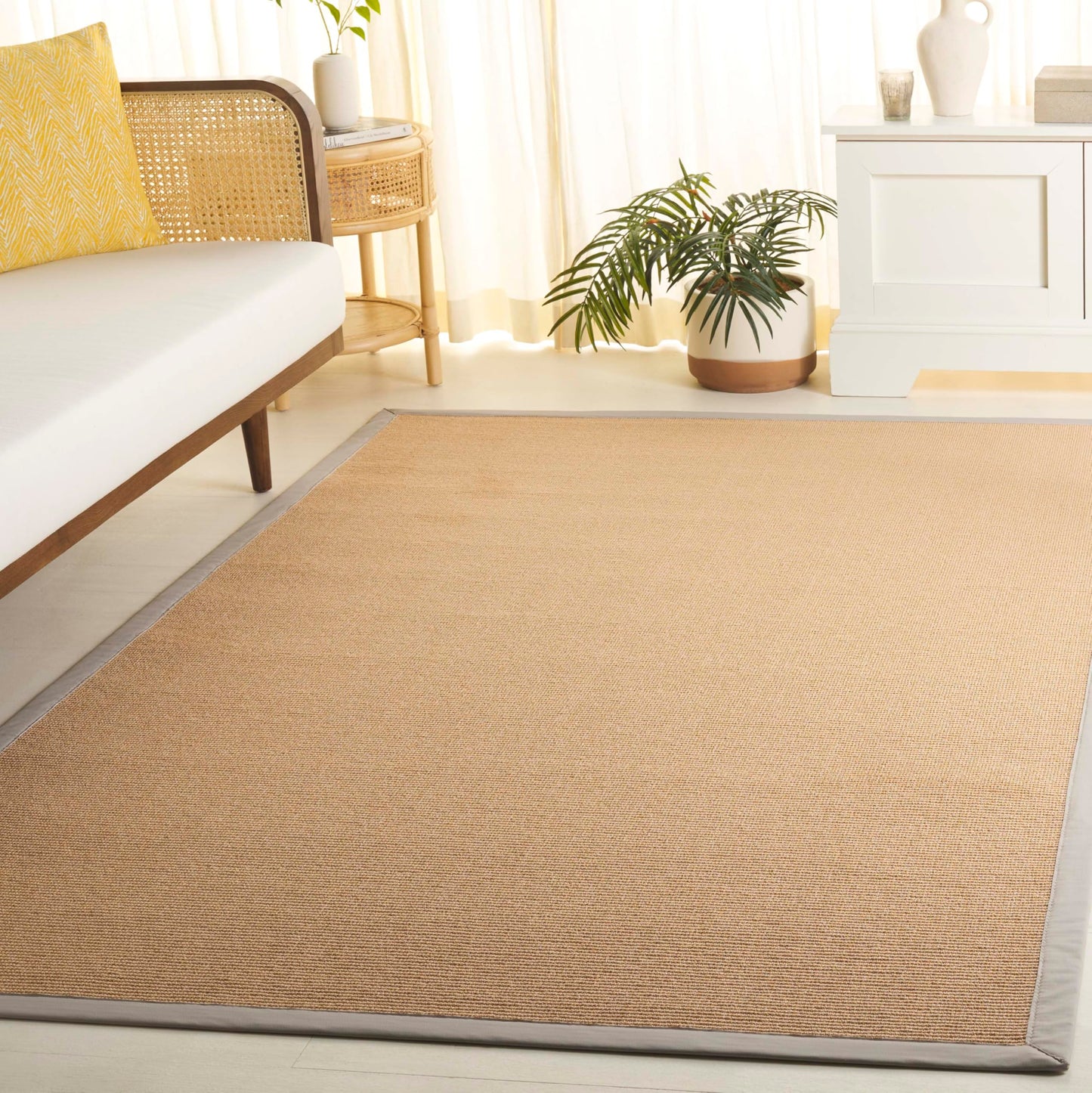 SAFAVIEH Washable Rug Outdoor Napa Faux Sisal Collection - 5' x 8', Maize & Beige, Non-Shedding & Easy to Clean, Ideal for Patio, Backyard, Mudroom (NFS108B)