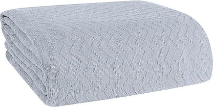 BELIZZI HOME 100% Cotton Bed Blanket, Breathable Thermal Blanket King Size, Soft Chevron 90inchx102inch, Perfect for Layering Any All Season, Light Grey, (90inchx102inch)