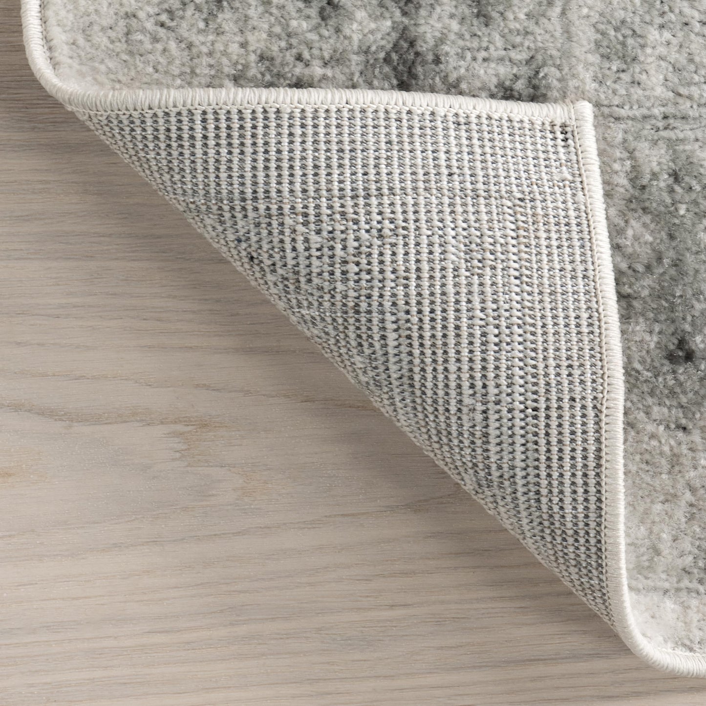 nuLOOM Odell Faded Vintage Area Rug, 4' x 6', Ivory, Rectangular, 0.47" Thick