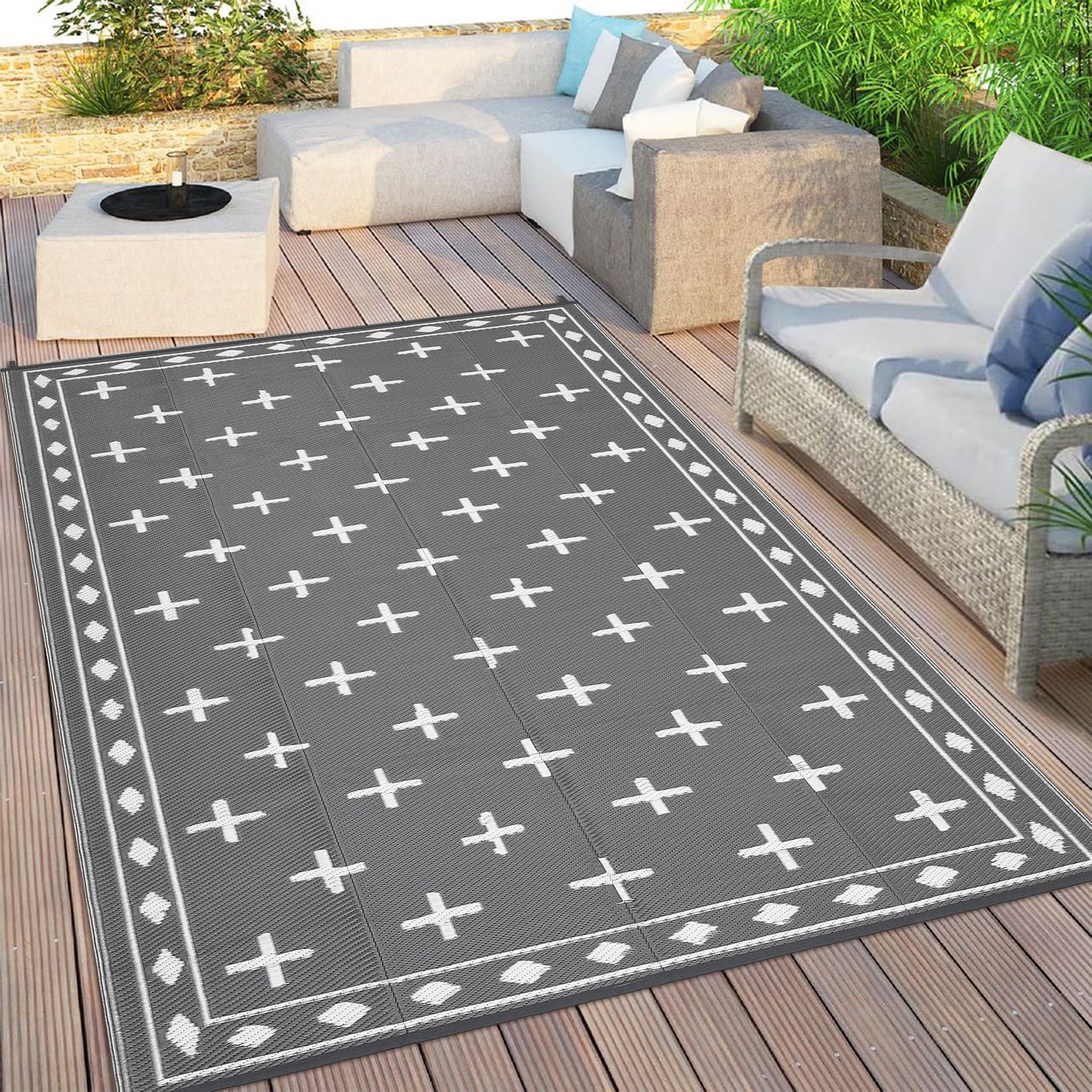 Garvee 8x10 Outdoor Rug, Reversible Waterproof Plastic Straw Patio Mat with Geometric Border Design, Camping & RV Floor Rug for Deck, Balcony, Backyard, Beach and Picnic,Grey