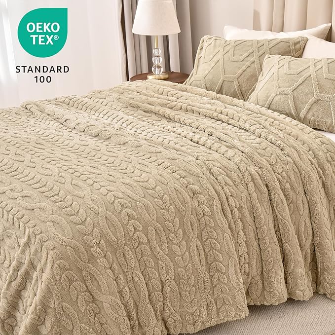 PHF Fluffy Sherpa Blanket King Size for Winter, Warm and Soft, 510GSM 3D Jacquard Thick Shaggy Fleece Plush Blanket for Sofa Bed, Khaki, 108"x90"